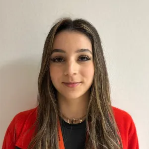 Laurane - Prof de piano - Blégny