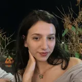 Begüm - İngilizce öğretmeni - Antalya