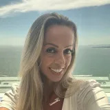 Kalen Franciele - Professor de português para estrangeiros - Centro