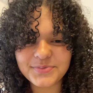 Isabella - Spanish tutor - Queens