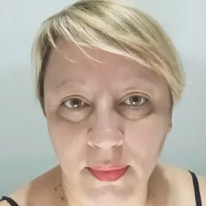 Cristina - Professor de português para estrangeiros - Duque de Caxias