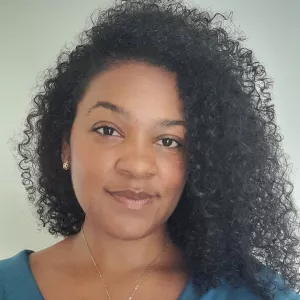 Jheniffer - Prof de expressão oral - inglês - Jardim Leonor