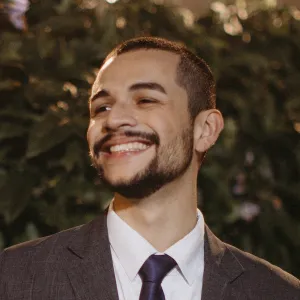 Gustavo - Prof de inglês - Palhoça