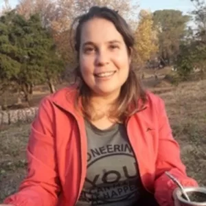 Carolina - Profesor de historia - San Francisco