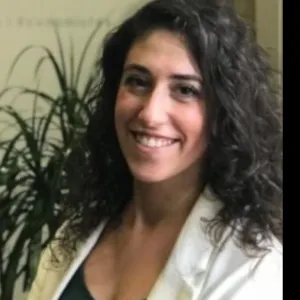 Melodie - Profe de derecho laboral - Tarragona