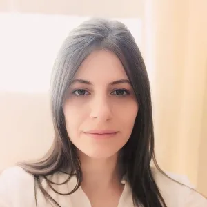 דונה - מורה לעברית - נצרת