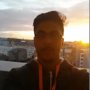 Mohamed Ali - Biology tutor - London