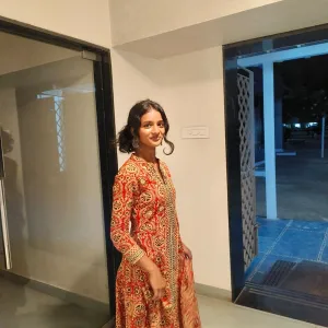 Shrevanthi - English tutor - Chennai