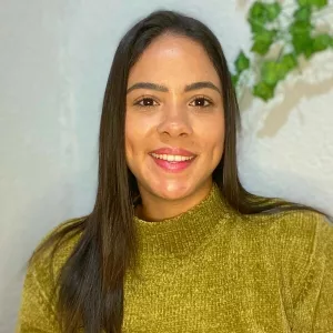 Amanda - Professor de sociologia - São Paulo