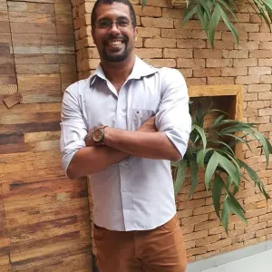 Leandro - Prof de expressão oral - inglês - São José do Rio Preto