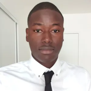 Ibrahima - Prof d'initiation informatique - Issy-les-Moulineaux