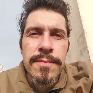 Beto - Prof de iniciação à informática - São Francisco do Sul