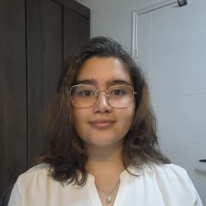 Vannia - profesor de contabilidad - Santiago