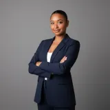 Léa - Prof de droit civil - Lyon