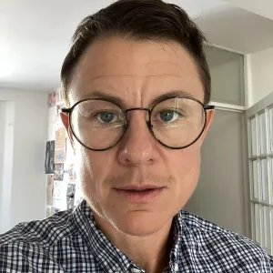 Tone - Sociology tutor - Brighton and Hove