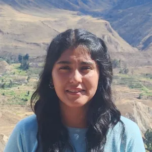Ruby Milagros - Profe de biología - Cusco