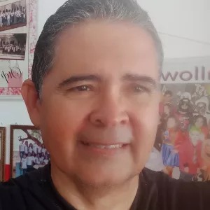 NEUBERTO - Prof de inglês - 