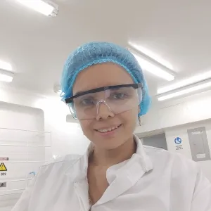 Daniela - prof de Química - Cali