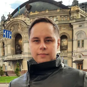Дмитро - викладач гри на гітарі - Київ