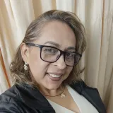 Yenirde - Prof de espanhol - Cajuru