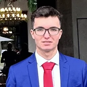 Illan - Profesor de inglés - Oviedo