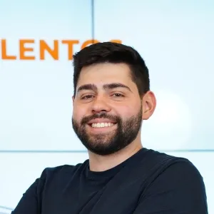 Caio Gabriel - Professor de matemática - Goiânia