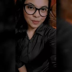 Ishita - Bengali tutor - Kolkata