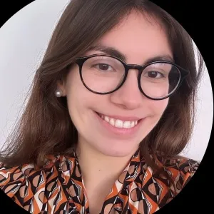 Inês - Prof de álgebra - Lisboa