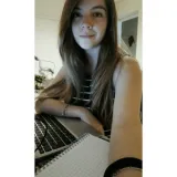 Pia - Profesor de marketing - Santiago