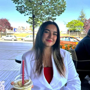 Deniz - Okul derslerine destek öğretmeni - Ankara