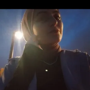 Zehra - Kuran okuma öğretmeni - 