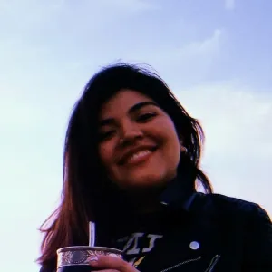 Andrea Micaela - profesor de matemáticas - 
