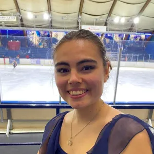 Noémie - Prof de patinage artistique - Cergy