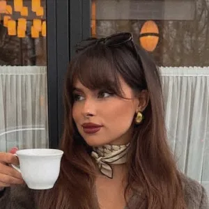 Samira - Prof d'arabe - Paris