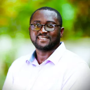 Kobina - Chemistry teacher - Fayetteville