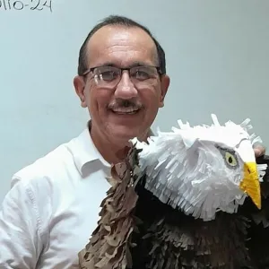 Álvaro - profesor de geografía - La Paz