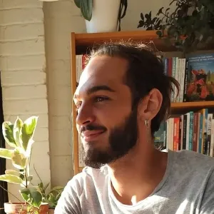 Hector - Spanish tutor - Victoria