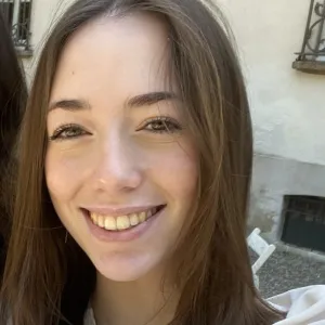Ilaria - Insegnante di aiuto compiti - Sesto San Giovanni