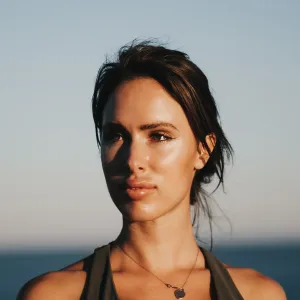 Sophia - Yoga flow tutor - Sydney