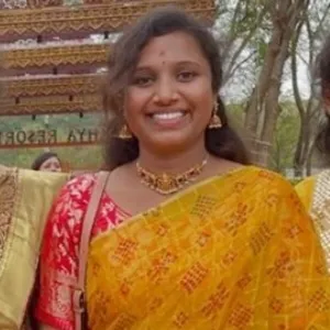 Niveditha - History tutor - Hyderabad