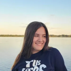 Nicole - Profe de inglés - Burzaco