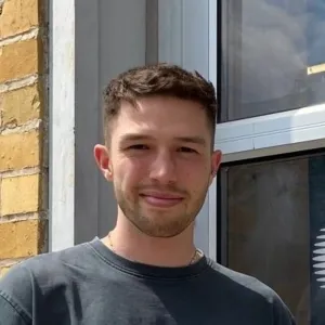 Brandon - Lehrkraft für Bass - Heidelberg