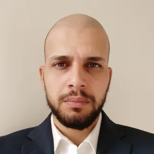 Younes - Prof d'arabe - Bruxelles