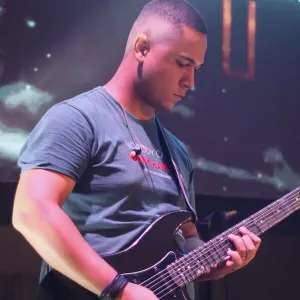Alan - Professor de violão - Rio Branco
