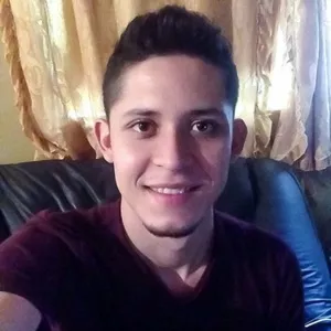 Isai - profesor de música asistida por ordenador - Ciudad General Escobedo