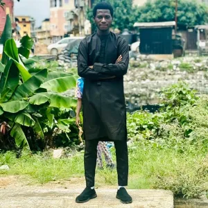 Olatunji - Biology tutor - Lagos
