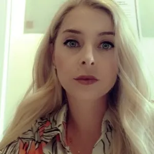 Sinem - Diğer bilimler öğretmeni - 