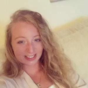 Georgia - profesor de inglés - Benalmádena