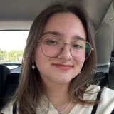Luana - Prof de inglês - Paços de Ferreira