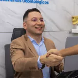 Renato - Prof de odontologia - 
